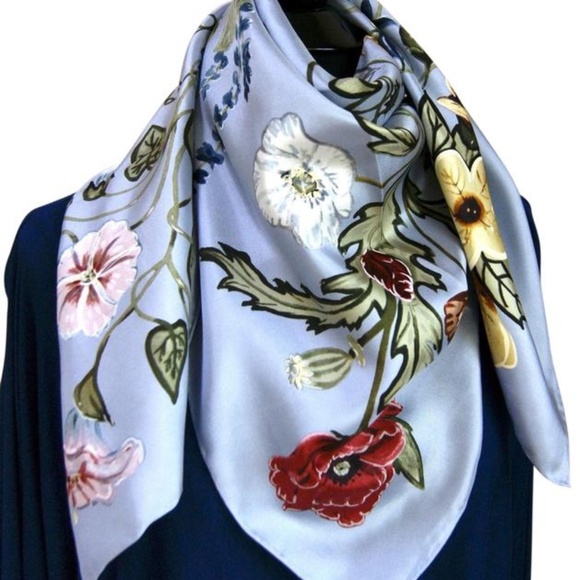 New Gucci Kris Knight Floral Blue Multicolor Flora Silk Scarf - Picture 1 of 10